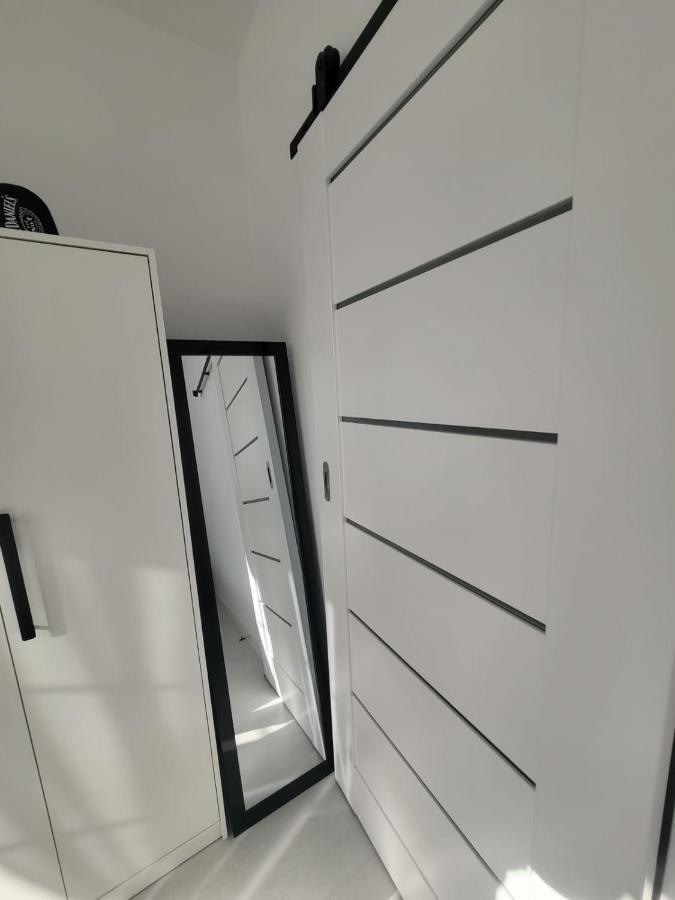 Przytulny Apartament Z Kominkiem Przy Jeziorze Borne Sulinowo Exteriör bild